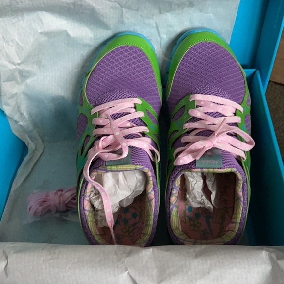 Nike Free Run+ 2 Doernbecher Mackenzie Short 2019 - Picture 6 of 8